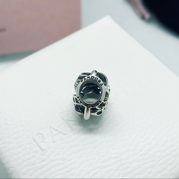 Pandora Disney Let It Go Heart Charm Disney Frozen - Picture 4 of 5